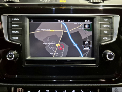 Volkswagen Touran TSI HIGHLINE 7 SITZE LED NAVI 1 HAND