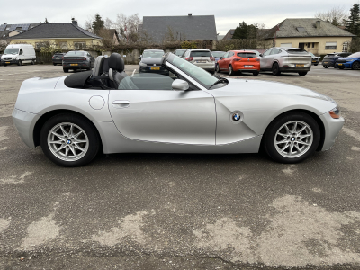 BMW Z4 2.2i Roadster Automatik Cuir Xenon PDC