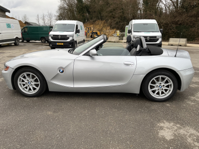 BMW Z4 2.2i Roadster Automatik Cuir Xenon PDC
