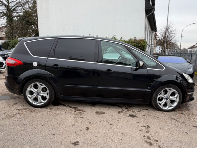 Ford S-Max 2,0 TDCi 103kW DPF Titanium