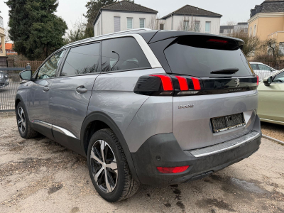 Peugeot 5008 Crossway / 7x Sitze /