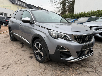 Peugeot 5008 Crossway / 7x Sitze /