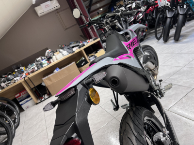 Rieju MRT 50 SM Grey