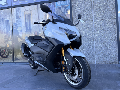 Yamaha TMAX 560 TECHMAX