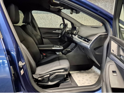 BMW 218 Active Tourer D LUXURY LINE HEAD UP HARMAN KARDON CUIR NAVI WARRANTY BMW 02/2027