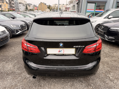 BMW 225 Active Tourer eDrive Xe