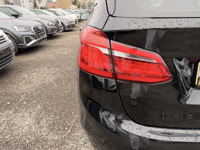 BMW 225 Active Tourer eDrive Xe