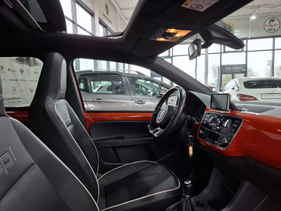 Volkswagen up! 1.0 TSI 75 HIGHLINE, NAVI, CUIR, PANORAMA, SIEGES CHAUFF.,