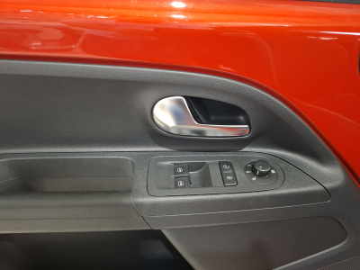 Volkswagen up! 1.0 TSI 75 HIGHLINE, NAVI, CUIR, PANORAMA, SIEGES CHAUFF.,