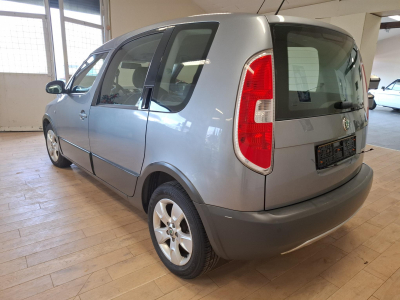Skoda Roomster Scout 1.6 TDI 105
