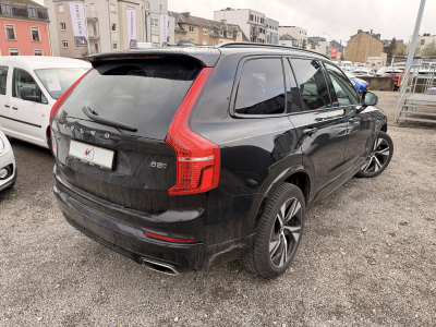 Volvo XC90 B5 AWD 235 R Design