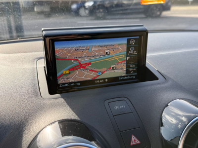 Audi A1 Sportback 1.8 141 KW/3xS-line/PANO/Facelift/