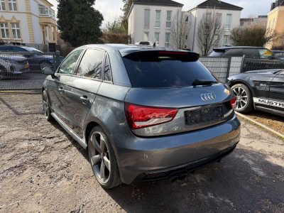 Audi A1 Sportback 1.8 141 KW/3xS-line/PANO/Facelift/