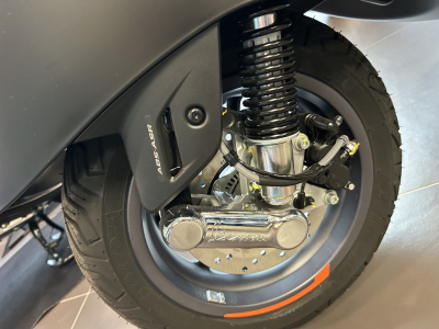 Vespa GTS 125 Super Sport