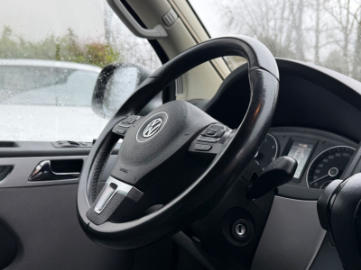 Volkswagen T5 California T5 California/DSG/KÜCHE/STÜHLE/NAVI/