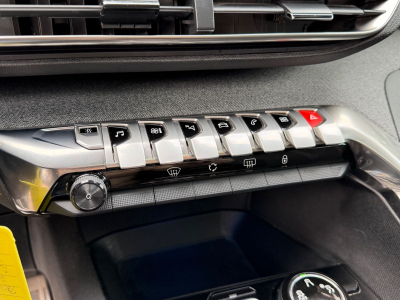 Peugeot 3008 GT LINE/PANO/LEDER/KAMERA