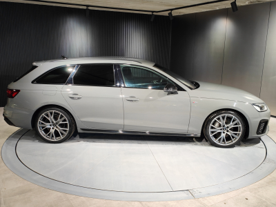 Audi A4 40 TDI QUATTRO S-LINE S-TRONIC CUIR CARPLAY MATRIX