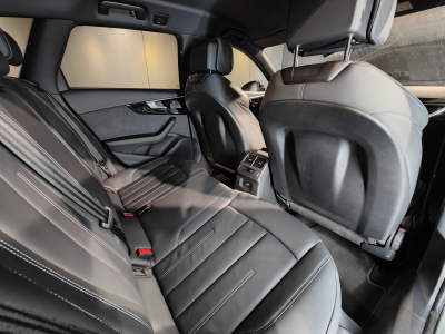 Audi A4 40 TDI QUATTRO S-LINE S-TRONIC CUIR CARPLAY MATRIX