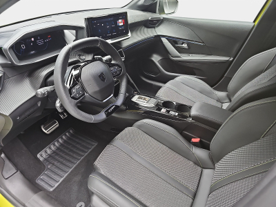 Peugeot 208 1.2 PureTech Hýbrid 110 E-DSC6 GT