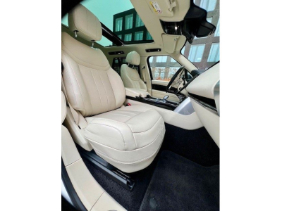 Land-Rover Range Rover D350 Autobiography  Mild-Hybrid IAHKIPanoIVOLL