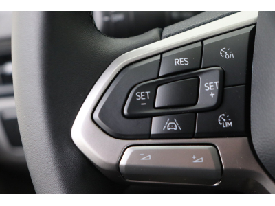 Volkswagen T7 Transporter 2.0 TDi 150 L1H1 Kamera/LED/Sitzheizung