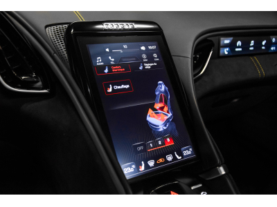 Ferrari Roma Spider - GRIGIO SCURO / FULL CARBON