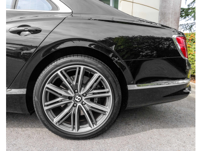 Bentley Flying Spur V8 MULLINER/ACC/21/DVD MULTIM HINTEN/1 Hd