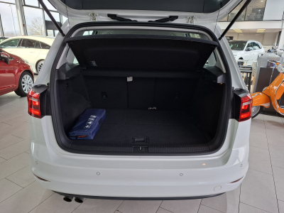 Volkswagen Golf Sportsvan 1.4TSI DSG Highline BlueMotion,1Hand,NAVI,CAMERA,PDC,LEDER,LED,