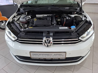 Volkswagen Golf Sportsvan 1.4TSI DSG Highline BlueMotion,1Hand,NAVI,CAMERA,PDC,LEDER,LED,