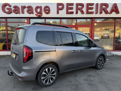 Renault Kangoo 1.3 TCe 130 EDC TECHNO AHK CAMERA LED NAVI 5 SITZE 1 HAND