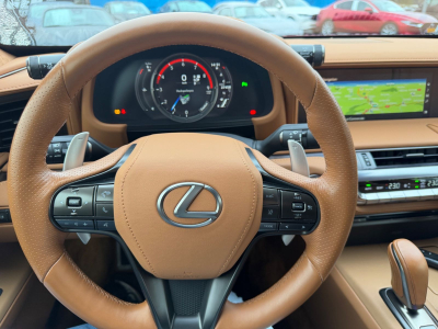 Lexus LC 500 Coupé/CARBON/1.Hand/Unfallfrei/COC/HUD/