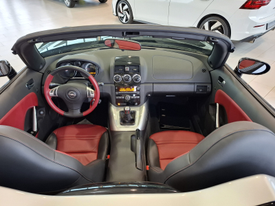 Opel GT 2.0 TURBO original 4000km 1 HAND