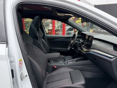 Skoda Octavia COMBI 2.0 TSI 265 RS DSG CANTON PANO CUIR NAVI