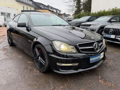 Mercedes-Benz C 63 AMG Coupe 6.2/PANO