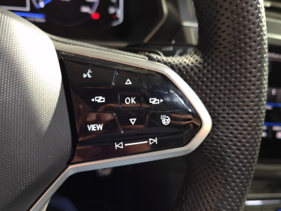 Volkswagen Tiguan Allspace 2.0 TDI R-LINE DSG 7PLACES CARPLAY TOIT OUV CUIR CAMERA ATTELAGE