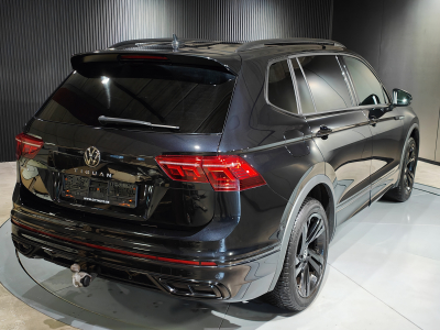 Volkswagen Tiguan Allspace 2.0 TDI R-LINE DSG 7PLACES CARPLAY TOIT OUV CUIR CAMERA ATTELAGE