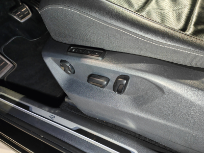 Volkswagen Tiguan Allspace 2.0 TDI R-LINE DSG 7PLACES CARPLAY TOIT OUV CUIR CAMERA ATTELAGE