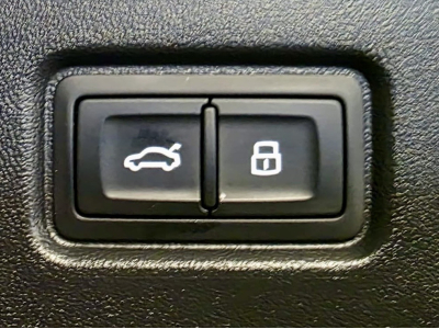 Audi S6 e-tron AVANT QUATTRO CHARGE 100KW 800V 405 KW SOFTCLOSE BANG OLUFSEN PANO CUIR NAVI 1 HAND