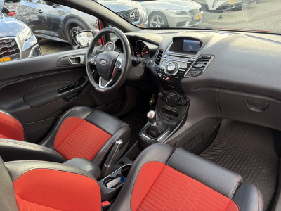 Ford Fiesta ST 1.6 182CV