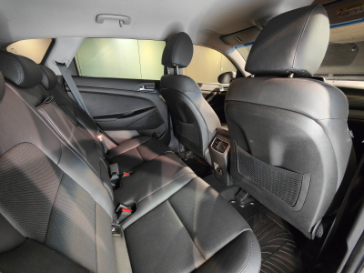 Hyundai Tucson 1.6 CRDI DCT CARPLAY CAMERA GPS CUIR