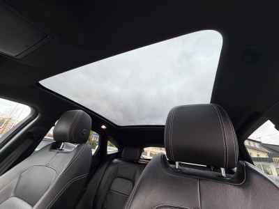 Jaguar E-Pace E-PACE R-Dynamic S AWD