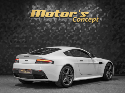 Aston Martin V8 Vantage N430 Coupé