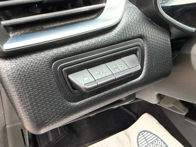 Renault Clio BLUE dCi 85PS/NAVI / KAMERA / LEDER