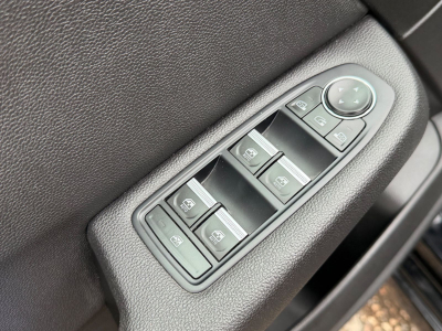 Renault Clio BLUE dCi 85PS/NAVI / KAMERA / LEDER