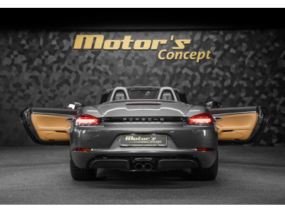 Porsche 718 Boxster 2.0 - CUIR EXPRESSO / COGNAC