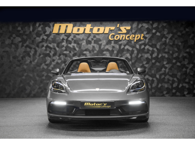 Porsche 718 Boxster 2.0 - CUIR EXPRESSO / COGNAC