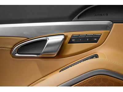 Porsche 718 Boxster 2.0 - CUIR EXPRESSO / COGNAC