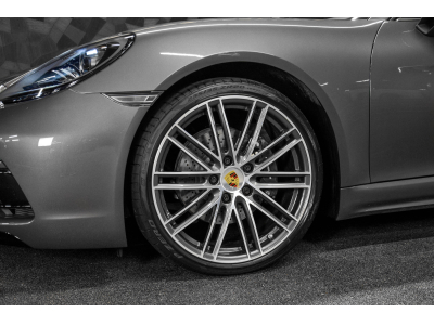 Porsche 718 Boxster 2.0 - CUIR EXPRESSO / COGNAC