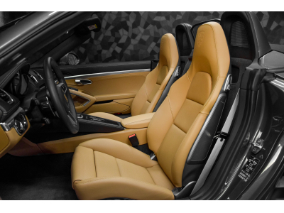 Porsche 718 Boxster 2.0 - CUIR EXPRESSO / COGNAC