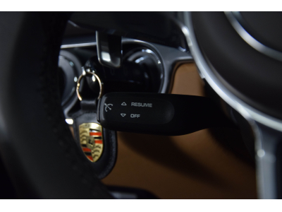 Porsche 718 Boxster 2.0 - CUIR EXPRESSO / COGNAC